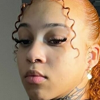 Кінкі Ха Оголені