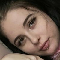 Кітті Вамп Оголені