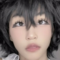 Корейслітлспейс Оголені