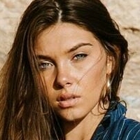 Лорен Меннер Оголені