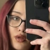 Леа Софіес Рікс Оголені