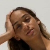 Ліббі Крістенсен Оголені