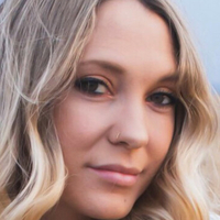 Ліллі Хоуп Оголені