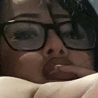 Лілтравісаа Оголені