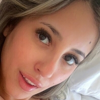 Лілі Старр Оголені