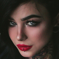 Ліміенатц Оголені