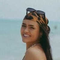 Лісель Курзіус Оголені