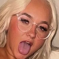 Маленька Блондинка Оголені