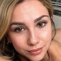 Лола Скай Оголені