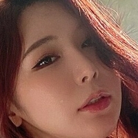 Люсі Парк Оголені