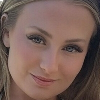 люсіендріан Оголені