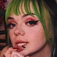 Лунамунлайтнінг Оголені