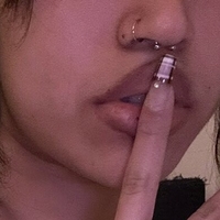 лайчинотес Оголені