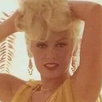 Меймі Ван Дорен Оголені