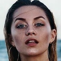 Марина Хане Оголені