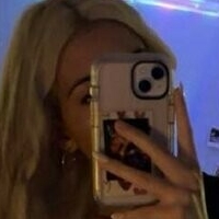 Маккінлі Брукс Оголені