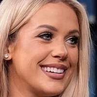 Меган Мароні Оголені