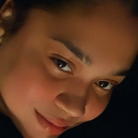 Мегжаніс Оголені