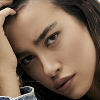 Міхал Критс Оголені