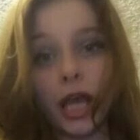 Міккі Німф Оголені