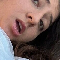 Мілена Ґрейс Оголені