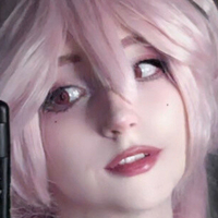 Міс Айронблад Оголені