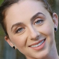 Моллі Грін Оголені