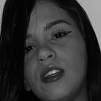 Місіс Кітті Оголені