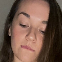 Наталі Флорес Оголені