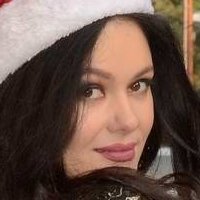 Наташа Бласік Оголені