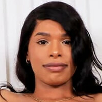 Наташа Маре Оголені