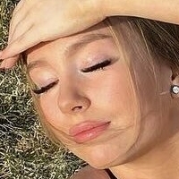 неарувип Оголені