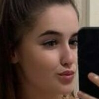 Ніка Шай Оголені