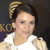 Ніна Осенар Оголені
