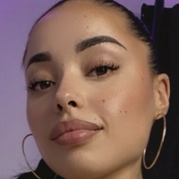 Онлі Еммаксроуз Оголені