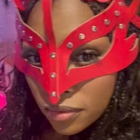 Peachsofine Оголені