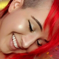 Перл Аран Оголені