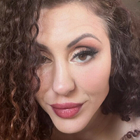 Принцеса Донна Долоре Оголені