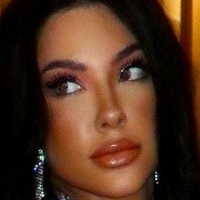 Раян Фільюцці Оголені