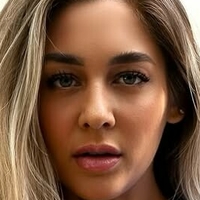 Ребекка Пері Оголені