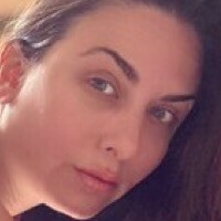 Ренна Райан Оголені