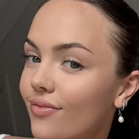 Райлі Брук Оголені