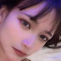 Рін Міядзаки Оголені