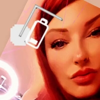 Роуз Кервз Оголені