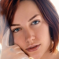 Роксанн Деві Оголені