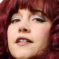 Раббер Емілі Оголені