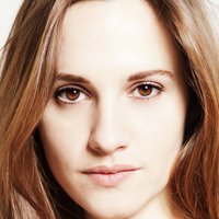 Рут Бредлі Оголені