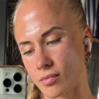 Сара Бекман Оголені