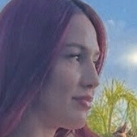 Сараї Ернандес Оголені