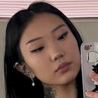 Саусекайбебі Соціальні Медіа Оголені